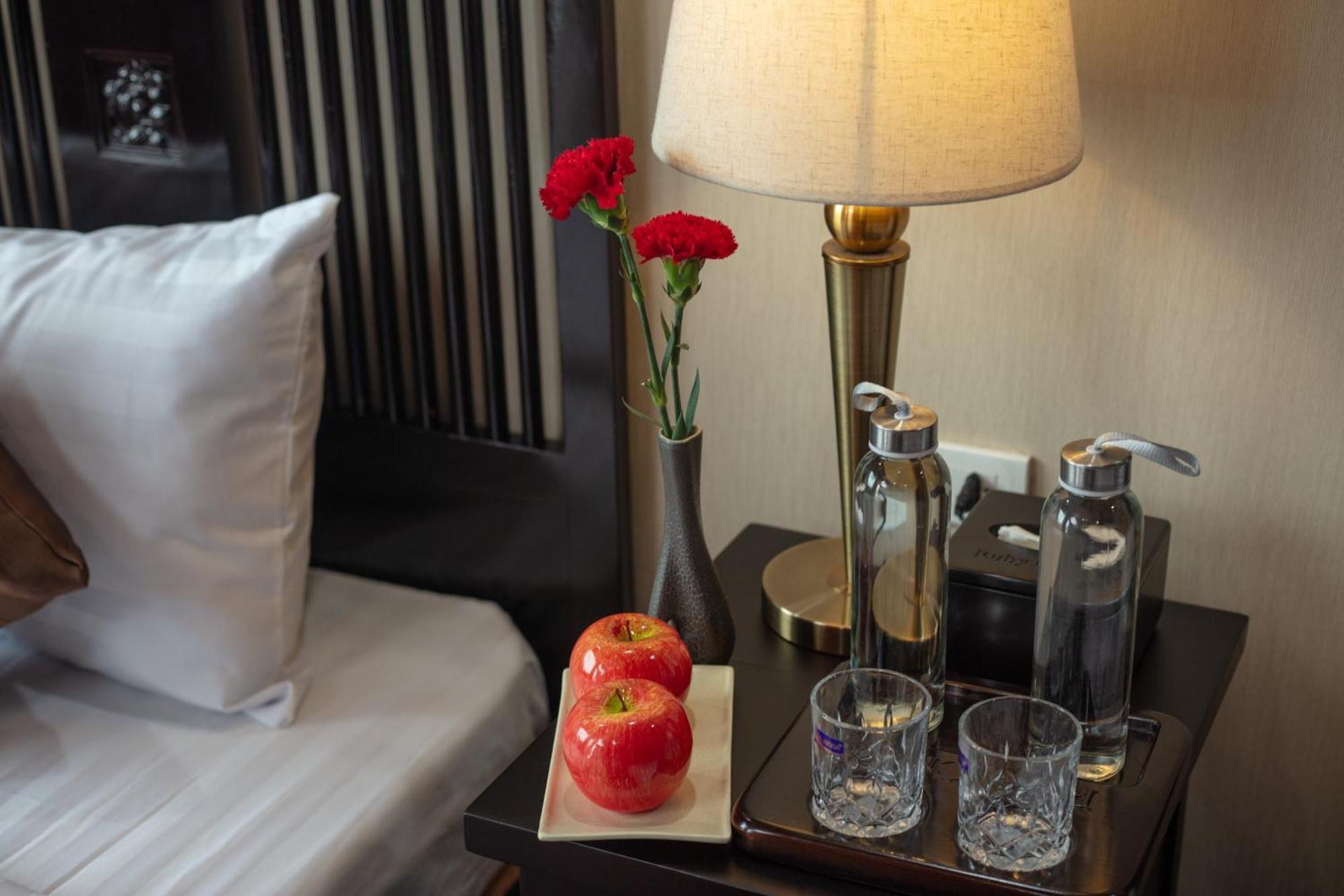 Hotel Ruby Cruise Ha Long Esterno foto