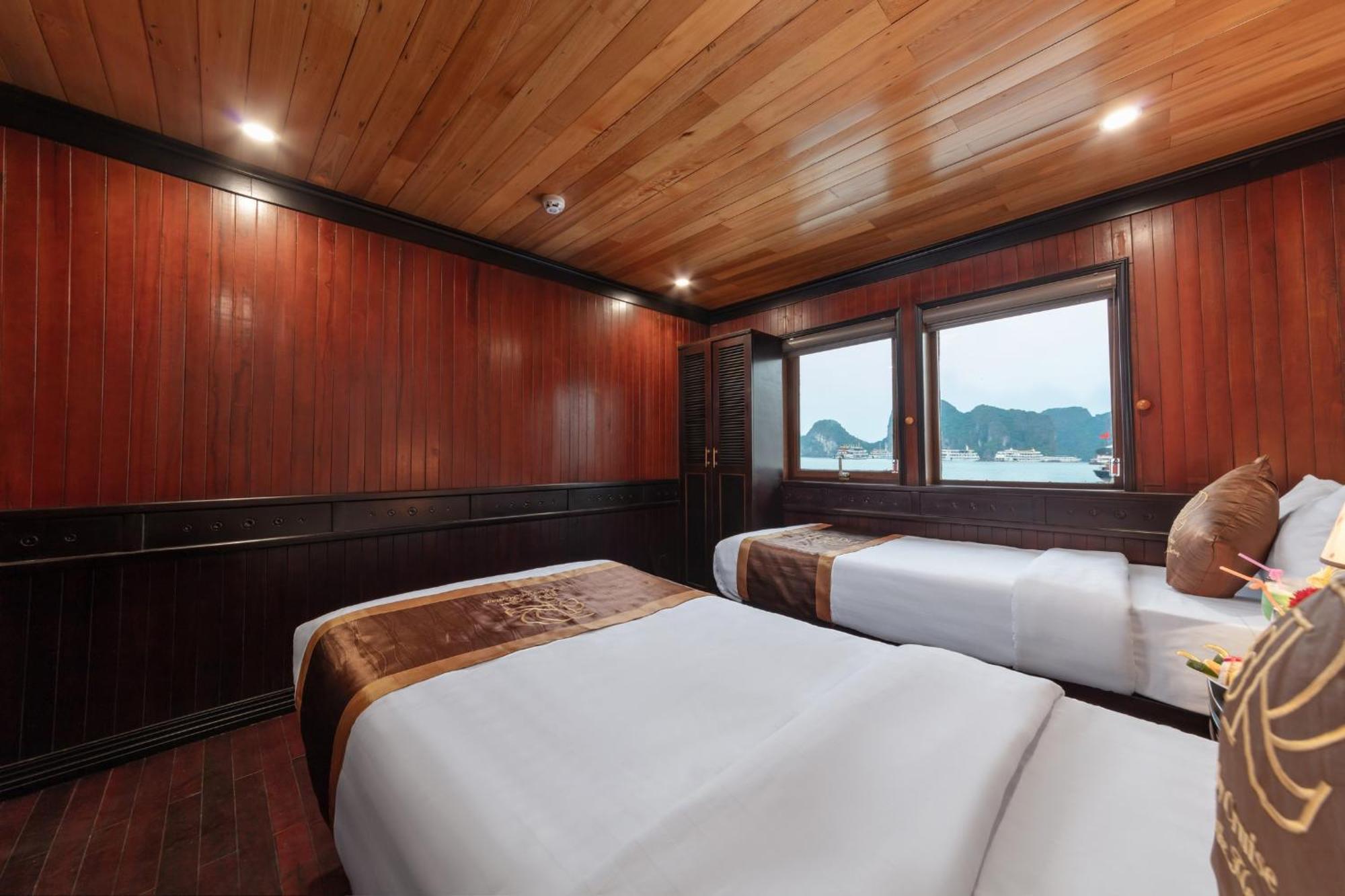 Hotel Ruby Cruise Ha Long Esterno foto